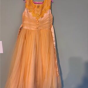 SHEIN Gold Formal Kids Dress